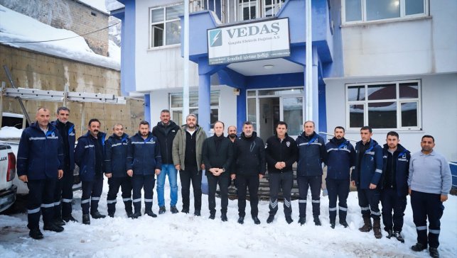 Şemdinli Kaymakamı Akpınar, VEDAŞ'ı ziyaret etti