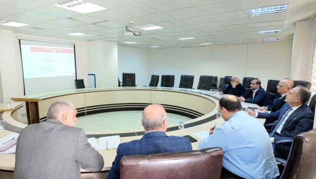 Elazığ'da sağlık tesisleri değerlendirildi