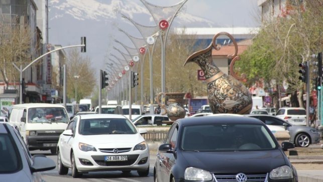 Erzincan'da araç sayısı 83 bin 609 oldu
