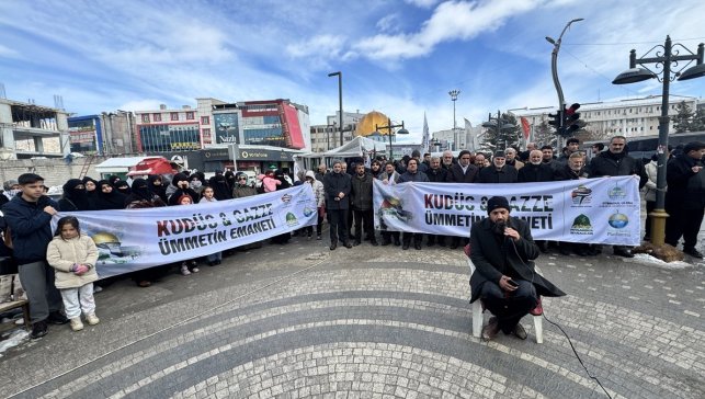Van'da İsrail'in Kudüs ve Gazze'ye yönelik saldırıları protesto edildi