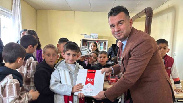 Şehitlerin emanetlerine ilk karnede anlamlı dokunuş