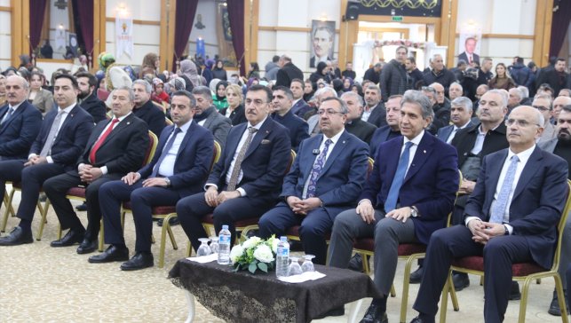 AK Parti Genel Başkan Yardımcısı Demir, Malatya'da konuştu: