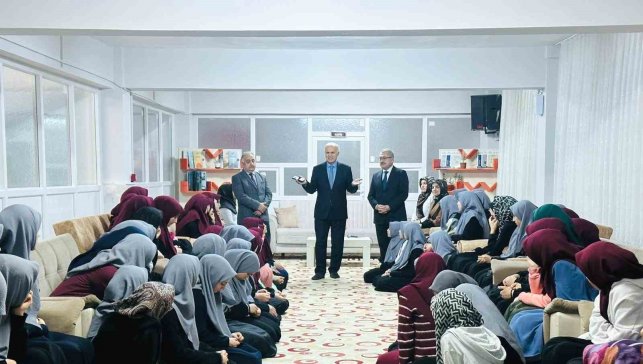 Hazırlar'dan Kur'an Kursu ve Daru'l Huffaz'ına ziyaret