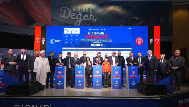 Erzurum'da TOKİ kuraları çekildi