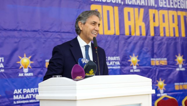 AK Partili Mustafa Demir: "Ankara'da su yok, bu milletle bağı kopmuş belediyeciliğin sonucudur"