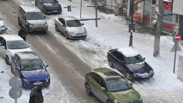 Kars'ta trafiğe kayıtlı araç sayısı 54 bin 850'ye ulaştı