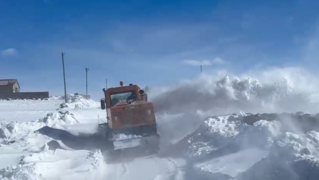 Kars'ta 208 köy yolu kapalı bulunuyor