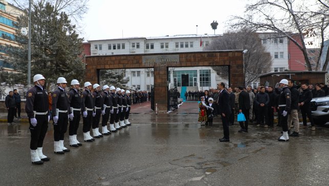 Çankırı'dan Iğdır'a atanan Vali Taşolar, görevine başladı