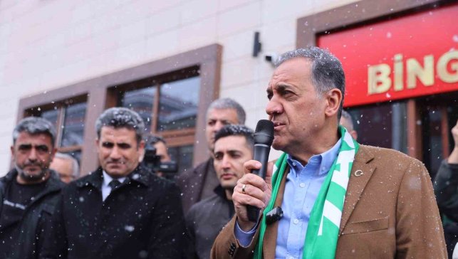 Bingöl Valisi Usta'dan duygusal veda: "Çok güzel bir şehirde valilik yaptım"