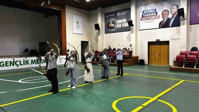 Gençlik Kış Kulübü, Muş'ta yarıyıl tatiline renk katıyor