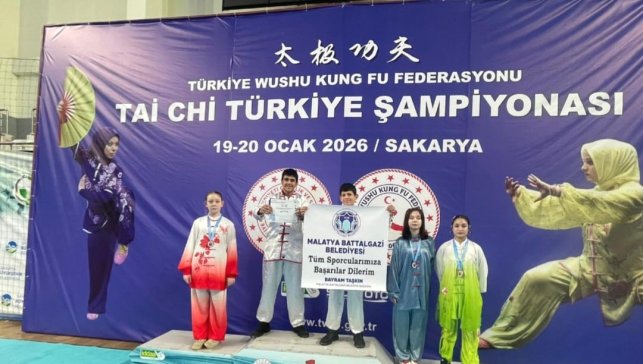 Battalgazi Belediyesi sporcularından Türkiye Şampiyonası'nda 5 madalya