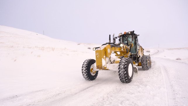 Ağrı'da kapalı köy yolları ulaşıma açılıyor