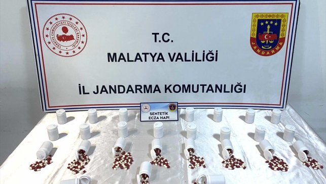 Malatya'da uyuşturucu operasyonunda 2 zanlı yakalandı