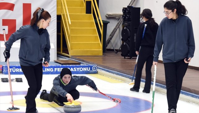 Curlingde 1. Lig müsabakaları sona erdi