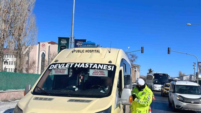 Kars'ta toplu taşıma araçlarına sıkı denetim