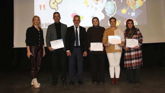 İnönü Üniversitesi'nde "Kâşif Çocuklar-2" Çocuk Üniversitesi etkinliği tamamlandı