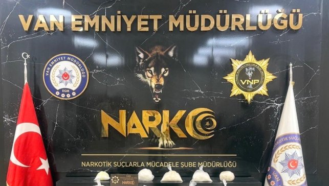 Van'da 10 kilo 720 gram uyuşturucu madde ele geçirildi