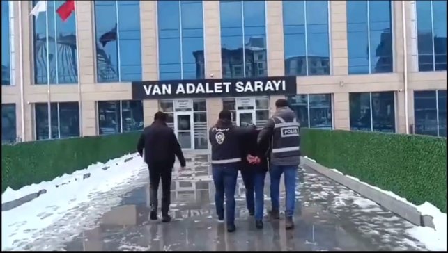 Van'da 'yardım' bahanesiyle emeklileri ve engellileri dolandıran şüpheli tutuklandı