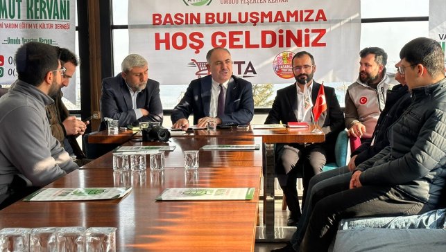 Van'da Sudan ve Suriye için yardım kampanyası