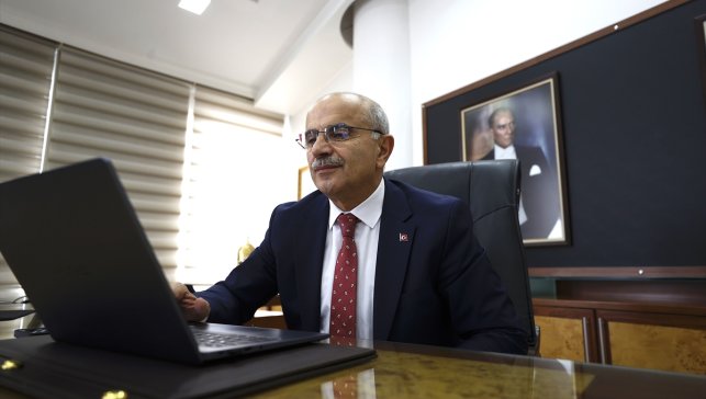 Malatya Büyükşehir Belediye Başkanı Er, AA'nın Yılın Kareleri oylamasına katıldı