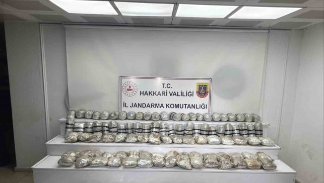 Yüksekova 60 kilo uyuşturucu madde ele geçirildi