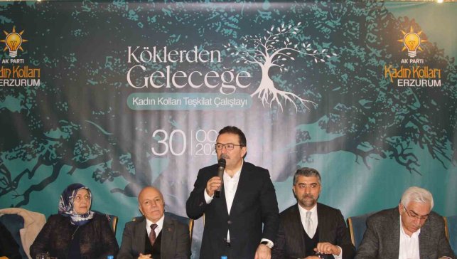 "Köklerden Geleceğe" Kadın Kolları Teşkilat Çalıştayı Erzurum'da gerçekleştirildi