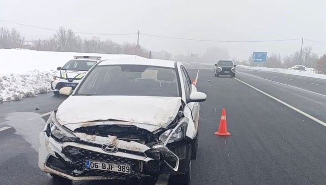 Bingöl'de trafik kazası: 5 yaralı