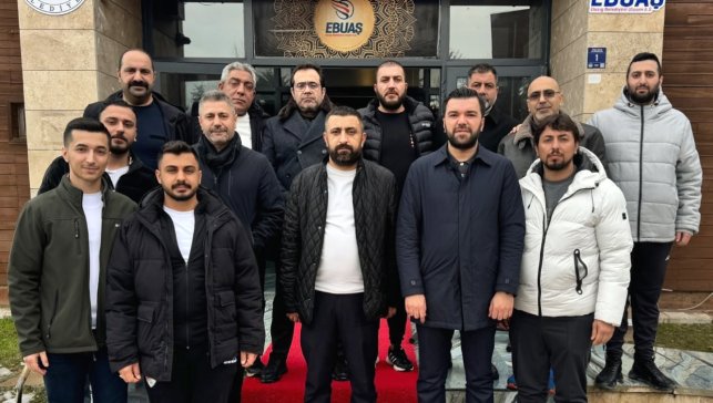 Elazığspor yönetimi, taraftar grup liderleriyle buluştu