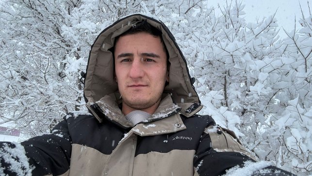 Ağrı’nın Diyadin ilçesinde kar yağışı etkisini artırdı, ulaşım aksadı