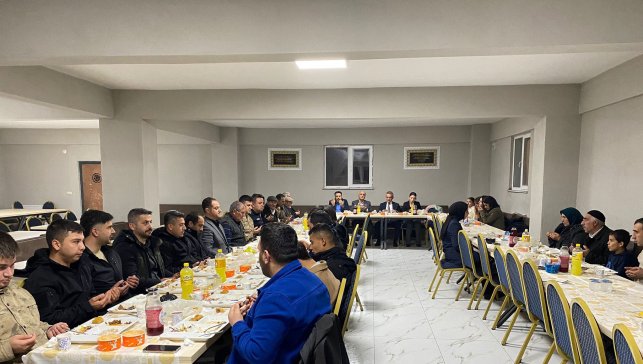 Hamur’da Ramazanın İlk İftarı Şehit Aileleri ve Gazilerle Açıldı