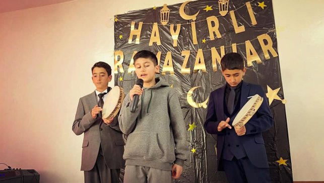 Diyadin İmam Hatip’te Öğrencilerden Ramazan’a Duygu Dolu Program
