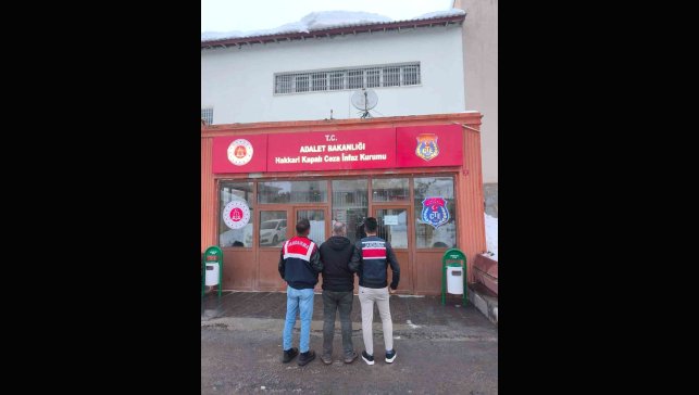 Hakkari'de 13 yıl kesinleşmiş cezası olan şahıs yakalandı