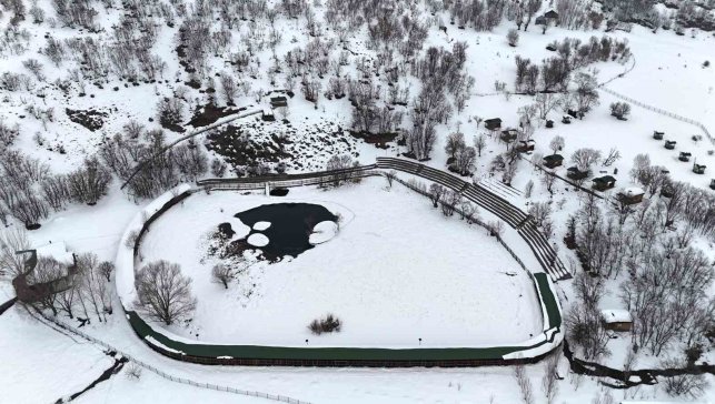 Yüzen Adalar karla kaplandı, beyaz örtü havadan görüntülendi