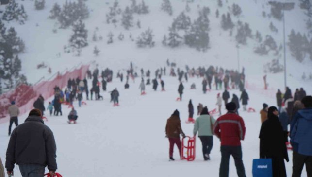 Ergan Kayak Merkezi sömestirin son gününde doldu taştı
