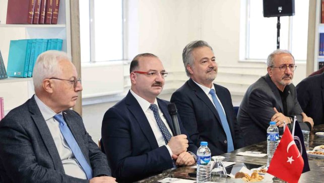 Atatürk Üniversitesinde TEKNOFEST akademik danışmanlar toplantısı düzenlendi