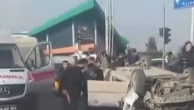 Malatya'da iki otomobil çarpıştı: 5 yaralı