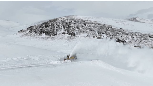 Van'da 53 yerleşim yerinin yolu kapalı