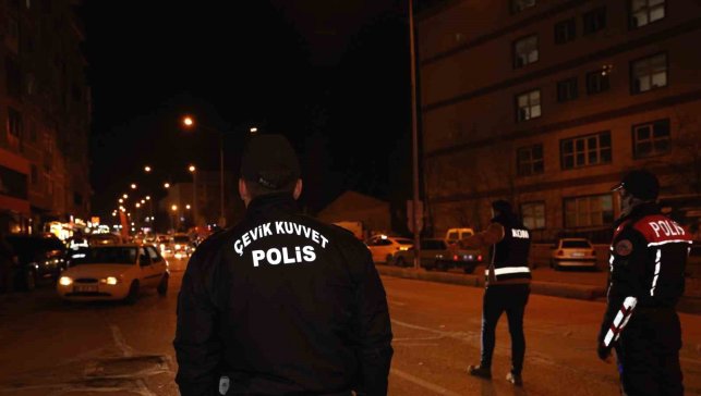 Erzurum'da bir ayda 167 bin şahıs ve 26 bin 812 araç sorgulandı