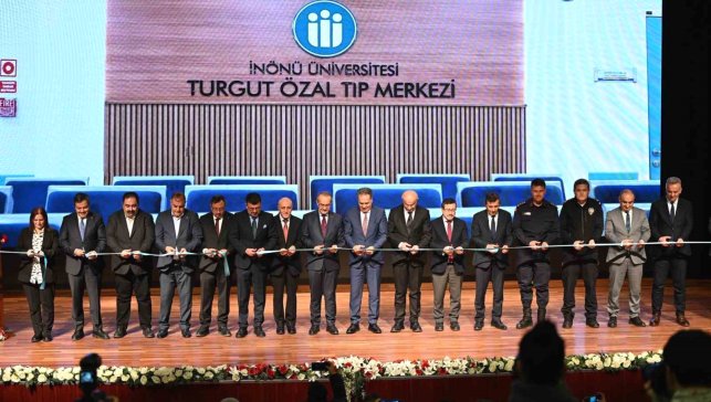 Turgut Özal Tıp Merkezi'nin yenilenen Acil Servisi hizmete açıldı