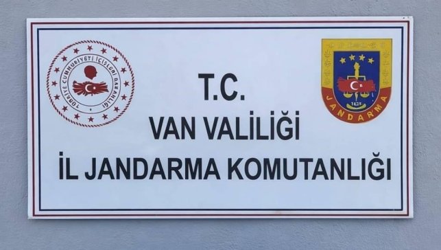 Çaldıran'da 1 kilo 978 gram kubar esrar ele geçirildi