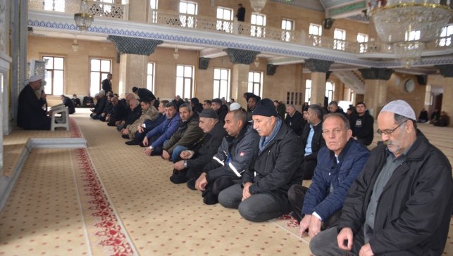 Kahramanmaraş merkezli depremlerde yaşamını yitirenler için Bulanık'ta mevlit okutuldu