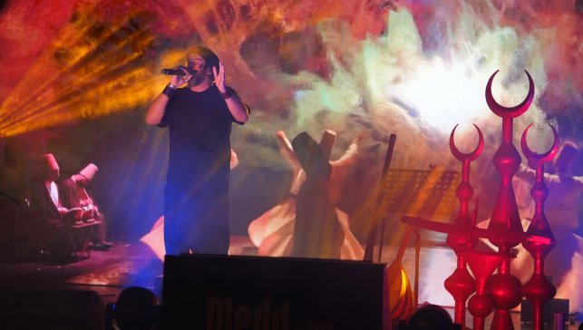 Aile ve Sosyal Hizmetler Bakanı Göktaş, Erzurum'da Medd-Up sahne gösterisinde konuştu: