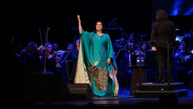 Limak Filarmoni Orkestrası İstanbul'da sahne aldı