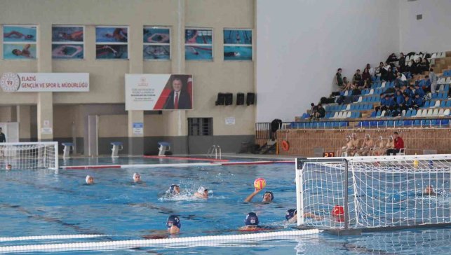 Türkiye su topu şampiyonası heyecanı elazığ'da başladı