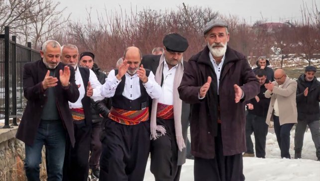 Elazığ'da unutulmaya yüz tutan sere sale geleneği yaşatılıyor