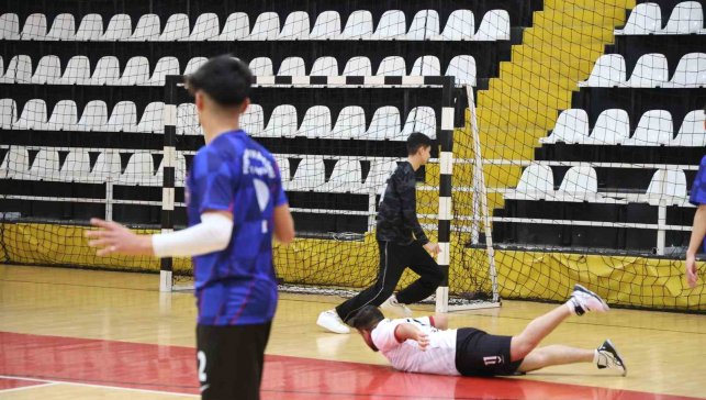 Elazığ GSK hentbol takımı 7'de 7 yaptı