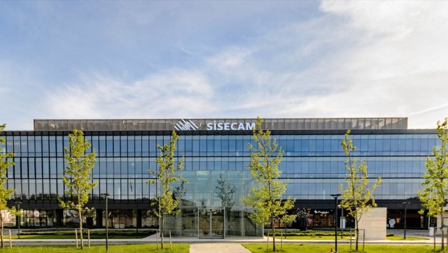 Şişecam ZEvRA projesi için güneş enerjili tavan camı geliştirecek