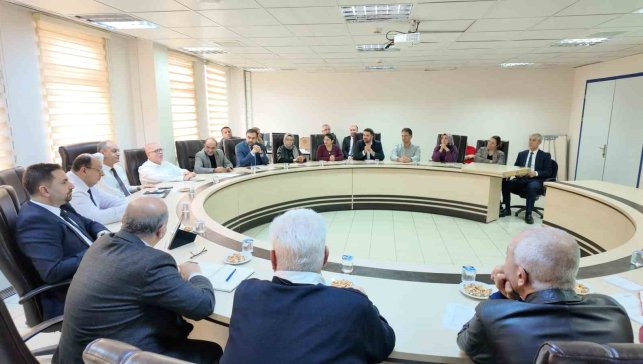 Elazığ'da kamu hastaneleri hizmetleri değerlendirildi