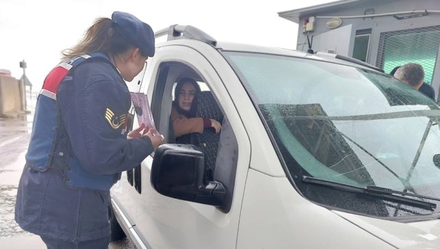 Muş'ta kadınlara KADES anlatıldı