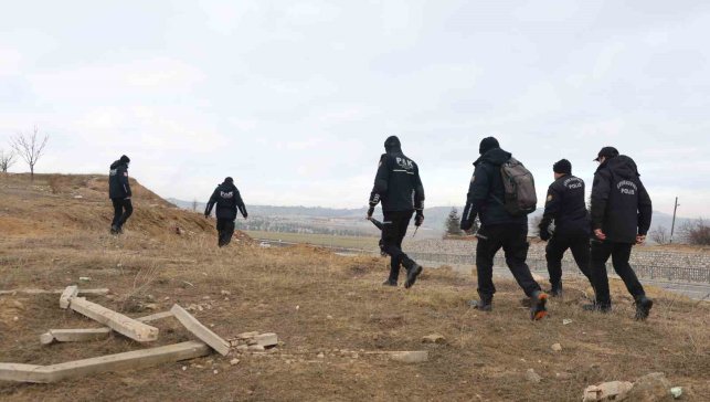 Elazığ'da kayıp adama ait yeni izler bulundu